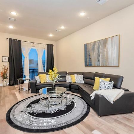 Luxurious Houston Galleria Living Villa ภายนอก รูปภาพ
