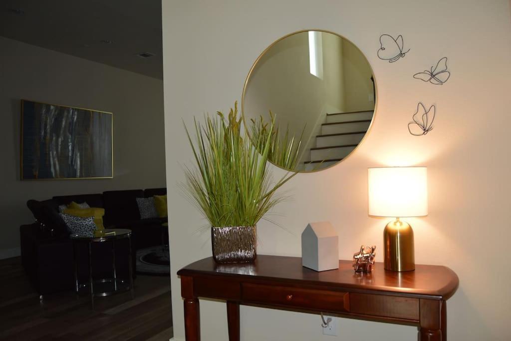 Luxurious Houston Galleria Living Villa ภายนอก รูปภาพ